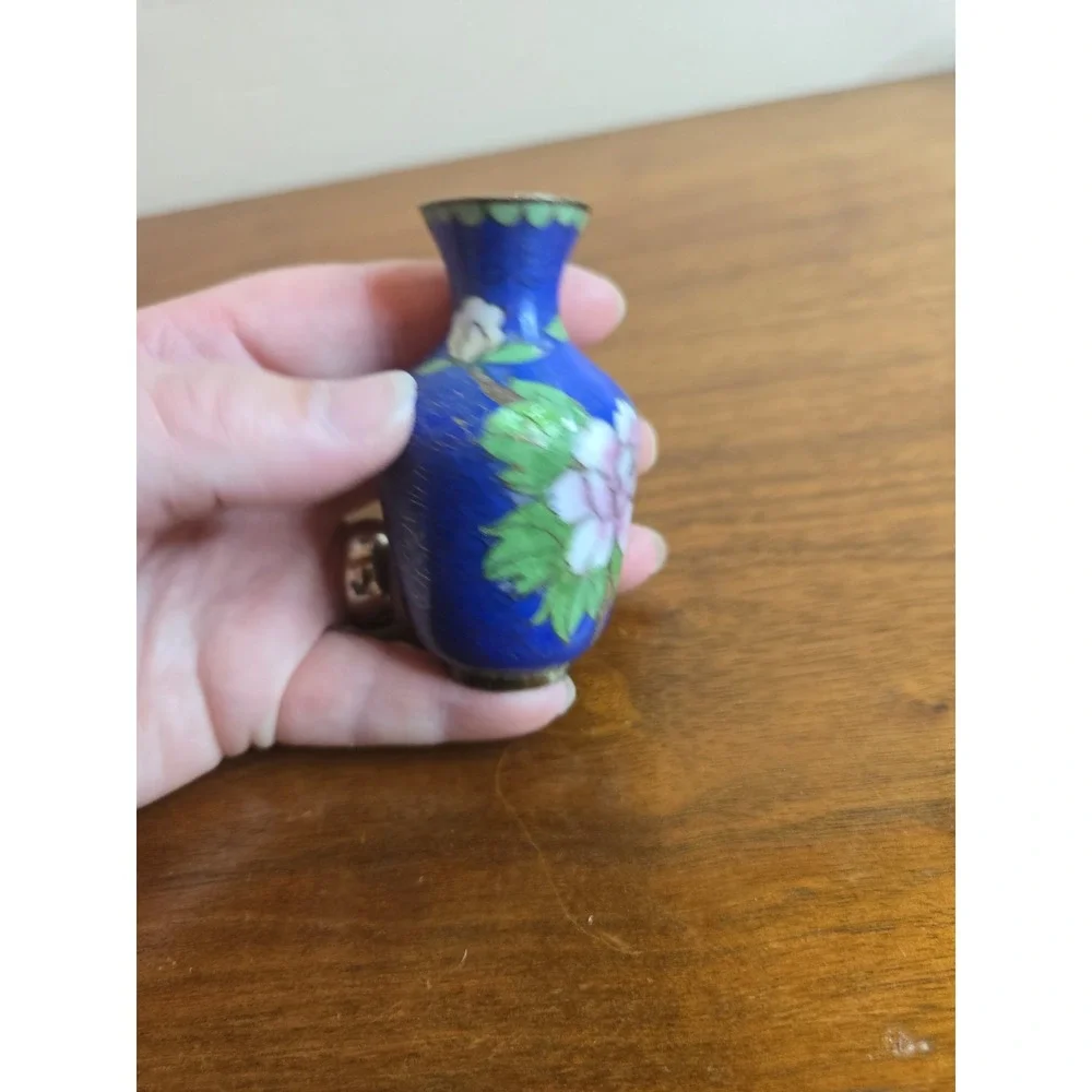 Vintage Cloisonne Mini Vase Asian Blue Floral Pink Metal Dollhouse Miniature 3